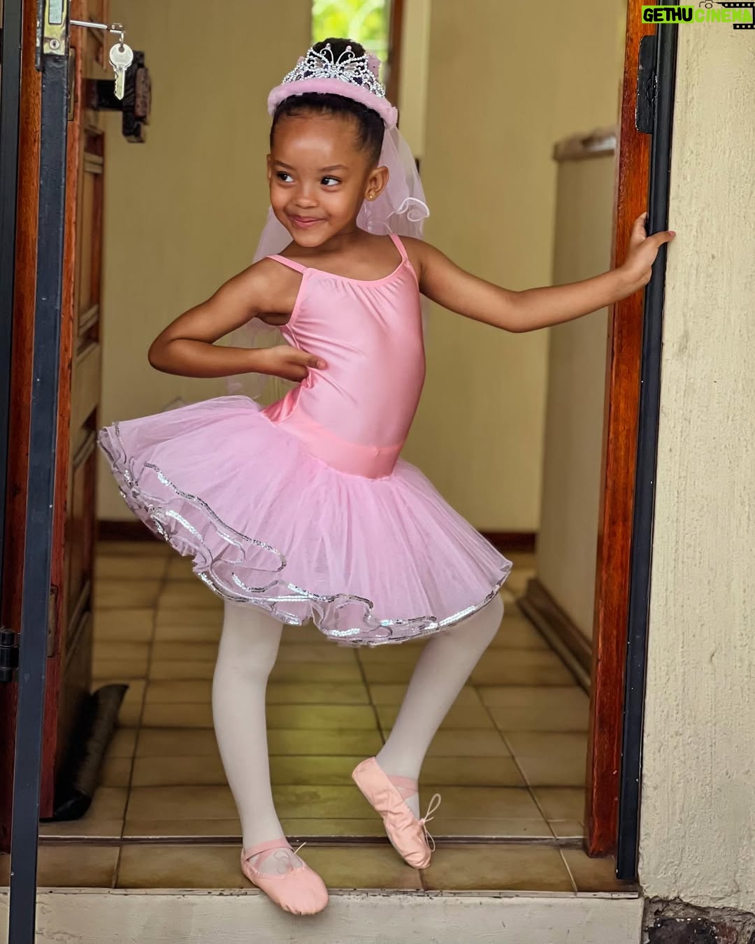Bontle Modiselle - 316K Likes - The apple isn’t falling from this tree 🥹❤️

Just like her mama. I started here too. Foundation is everything. Discipline is key. So I’m really looking forward to see where this goes if she continues to choose dance. No matter the expression, I’m happy as long as she wants it for herself 🥺

Daddy @priddy_ugly…look at your girl 🥰 

Also frame 12?! Sassy little miss 😌