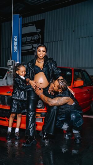 Bontle Modiselle Instagram - The Ha Moloi ‘Dipstick’ Chronicles 🍼🤰🏾 

Credits
 
Cast: 
Richardo Moloi - @priddy_ugly 
Bontle Moloi - @bontle.modiselle 
Afrika Moloi - @afrika_with_love 

Executive Producers 
Bontle Moloi 
Richardo Moloi 

Production Company
Blxck Natives Media - @blxcknativesmedia 

Cinematography 
Blxck Natives Media 

Director
Rapson Tshikhudo - @crazygrapes_bmw

Creative Direction: 
Richardo Moloi 
Bontle 

Location
Ozh Performance - @ozhperformance 

Photography
Gabe Binikos - @iits.gabe_ 

Make Up & Hair
Sarhap Hair Line - @sarhaphairline 

Wardrobe 
Bontle Moloi 
Richardo Moloi

Music 
@priddy_ugly (Unreleased)

…our life’s movie continues… 🎥🍿