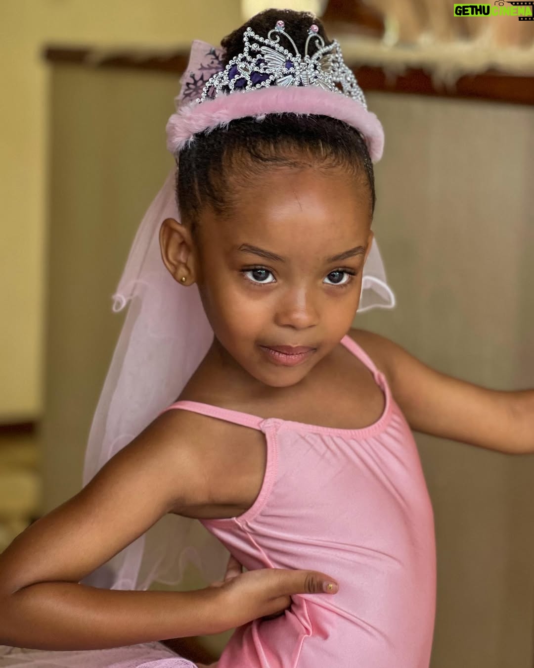 Bontle Modiselle - 316K Likes - The apple isn’t falling from this tree 🥹❤️

Just like her mama. I started here too. Foundation is everything. Discipline is key. So I’m really looking forward to see where this goes if she continues to choose dance. No matter the expression, I’m happy as long as she wants it for herself 🥺

Daddy @priddy_ugly…look at your girl 🥰 

Also frame 12?! Sassy little miss 😌