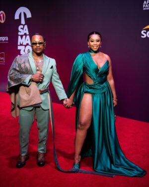 Bontle Modiselle Instagram - A SAMA Award Winner 🏆 and his No.1 Supporter! ❤️

@priddy_ugly 👑💚

📸: @caseywaves (F1 & 3) 
📸: @mendystudios (F4-6)

@thesamas_ #SAMA30