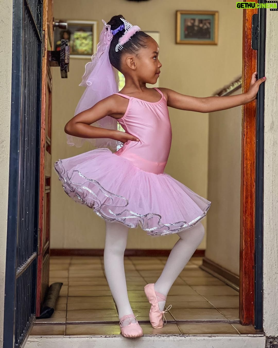Bontle Modiselle - 316K Likes - The apple isn’t falling from this tree 🥹❤️

Just like her mama. I started here too. Foundation is everything. Discipline is key. So I’m really looking forward to see where this goes if she continues to choose dance. No matter the expression, I’m happy as long as she wants it for herself 🥺

Daddy @priddy_ugly…look at your girl 🥰 

Also frame 12?! Sassy little miss 😌