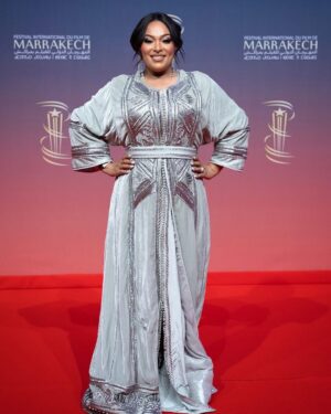 Bouchra Ahrich Instagram - حفل افتتاح المهرجان الدولي للفيلم بمراكش الدورة 21
Festival international du film de Marrakech
Dresse by : @kobeite_mounia
Make up and hair : @maison_hazzat
Bijoux : @goldoudaoud
Location: Marrakech