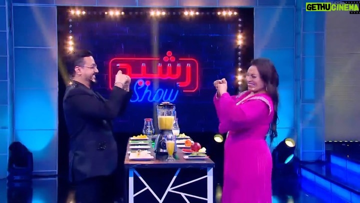 Bouchra Ahrich - 8.1K Likes - انتظروني مساء يوم الجمعة القادم في حلقة خاصة مثيرة،شيقة و مليئة بالحب و الوفاء و العديد من المفاجات مع الاعلامي المتألق@allalirachid على قناة @2mtv في برنامج #rachid_show #2m #rachidallali #tv #bouchra_ahrich #friday #vendredi #رشيد_شو