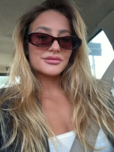 Actress Bruna Griphao HD Photos and Wallpapers September 2025