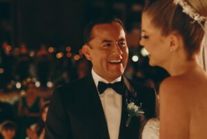 Brunella Horna Instagram - Feliz aniversario esposito 🤍
Increíble lo rápido que pasaron estos 2 años. Parece que fue ayer cuando empezamos con los preparativos y en 4 meses tuvimos nuestra boda soñada. Fue mejor de lo que esperábamos, simplemente espectacular. Sigo sin superarlo!
Mi compañero, mi amigo, mi confidente, mi persona favorita, el que me alegra todos los días, quien siempre me saca una sonrisa hasta en el peor momento, el que siempre me acompaña a mis locas aventuras, el mejor papá … 🤍
Te amo y admiro cada día más 🫶🏼