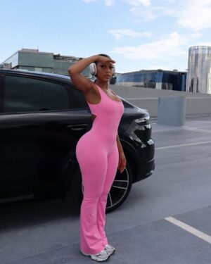 Buhle Samuels Instagram - CUTESY 🎀 @FashionNova
🔎 Body Burn Super Soft Active Jumpsuit