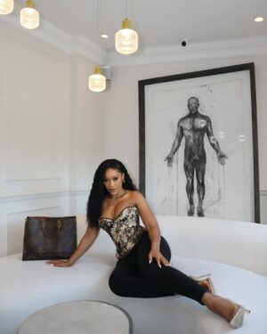 Buhle Samuels Instagram - The 4th
Corset: @bossladydressed