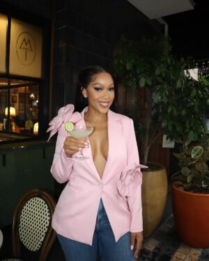 Buhle Samuels Instagram - Rosey🍸 @FashionNova
🔍 Flower Power Blazer