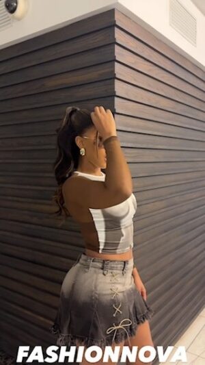 Buhle Samuels Instagram - BABE 🧚🏾 @FashionNova