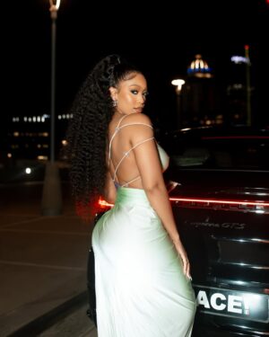 Buhle Samuels Instagram - 06.09.24 another year around the sun.
In a state of deep gratitude!
A constant reminder that God decides, Always!
📸: @kpaparazzi_
💇🏽♀️ : @emporia_sandton
💄 : @queencsbeautybooth