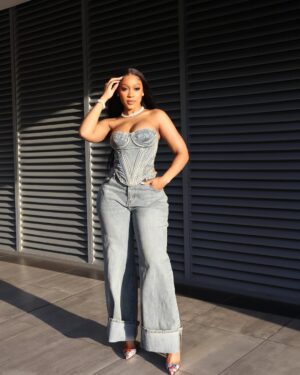 Buhle Samuels Instagram - Basic but not Basic… @FashionNova
🔍 Bae For Tonight Denim Corset Top
🔍 It's Clear To See Tinted Stretch Straight Leg Jean