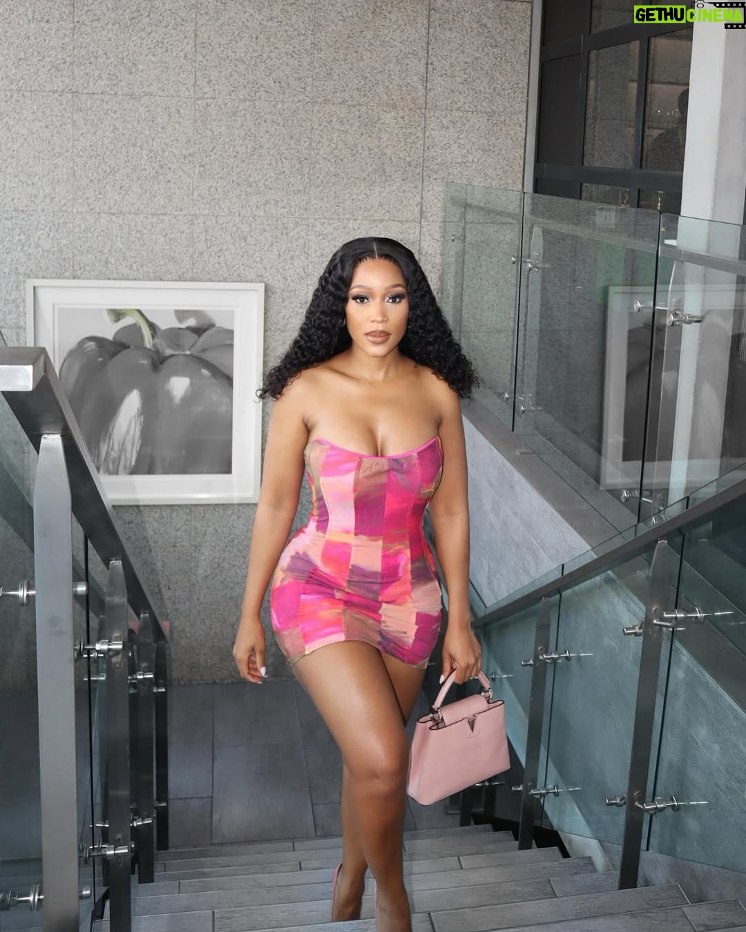 Buhle Samuels - 48K Likes - Your Favourite Canvas @FashionNova