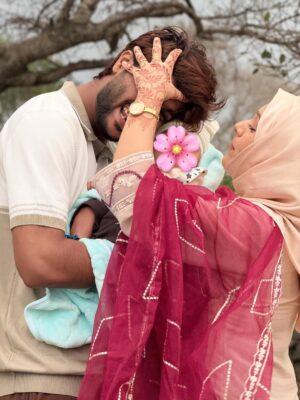 Bushhh Khan Instagram - Completed♥️ #ibbush 
.
.
(Say Mashallah)
.
#family #love
