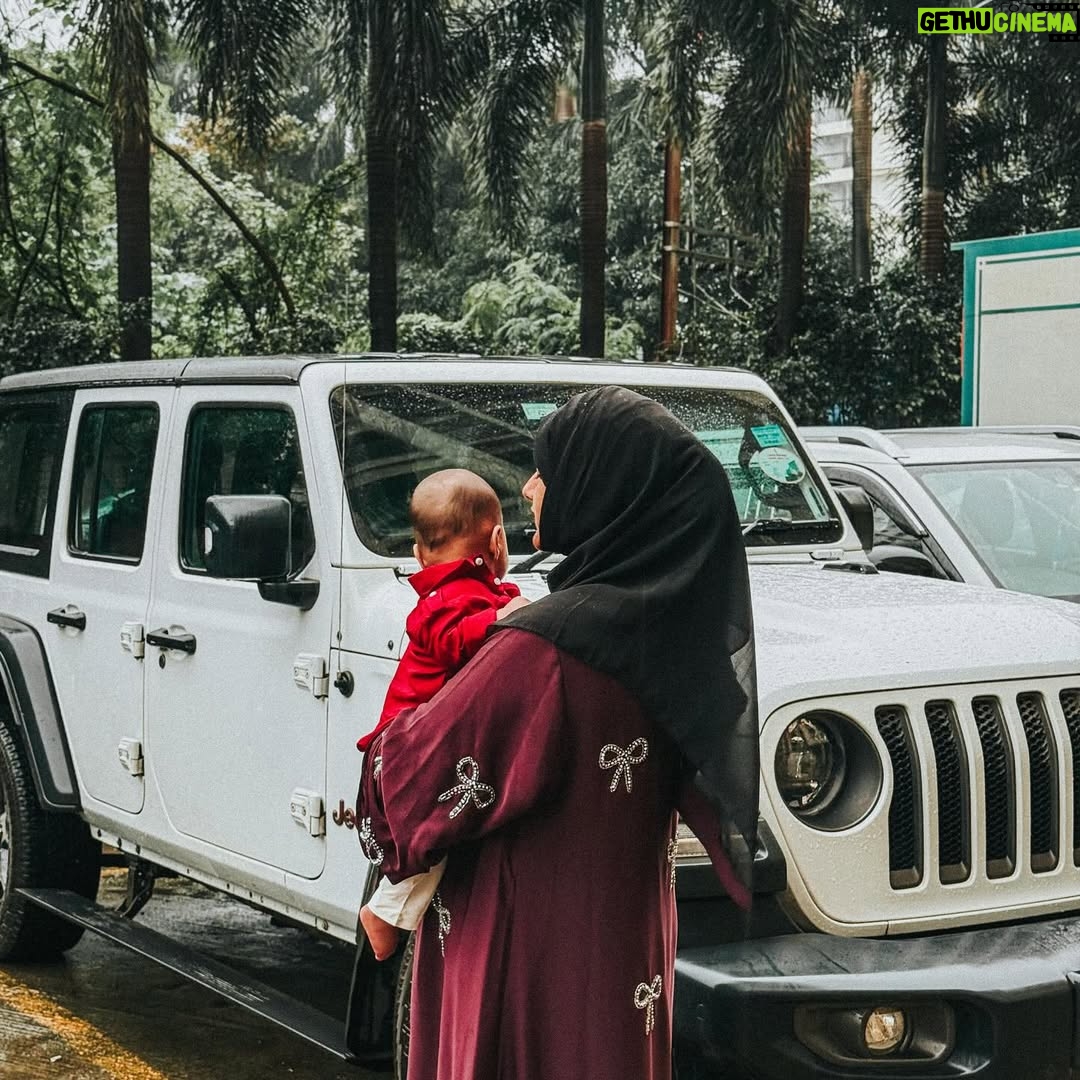 Bushhh Khan - 76.1K Likes - Grateful for the countless blessings from above♥️ 
#ibbush #isaibrahim #bushians