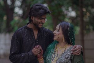 Bushhh Khan Instagram - गोद भराई ke beautifull moments ♥️😍 vlog youtube pe post hai link brapdcast channel me hain !
.
.
click by @ms_photography_mumbai 
.
.
#babyshower #ibbush