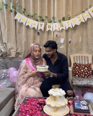 Bushhh Khan Instagram - Happy birthday to me 🎂
.
(All about yesterday night)
.
Swipe 👉