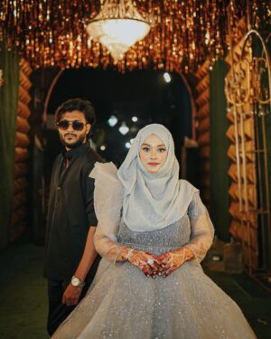 Bushhh Khan Instagram - Do Dil 💞
——————
#explore #explorepage #love #ibbush #couple #couplegoals #trending #romantic #lovestory #cute #outfit #gown