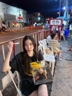 Butsakon Tantiphana Instagram - สักหน่อย เดี๋ยวเค้าจะหาว่าเรามาไม่ถึง 🗿🦪
#dignehongmanop #phakdibodin
#HongmanopHome #เปิดบ้านหงษ์มานพ
7years8months22daysold
@captainpu @dignehongmanop