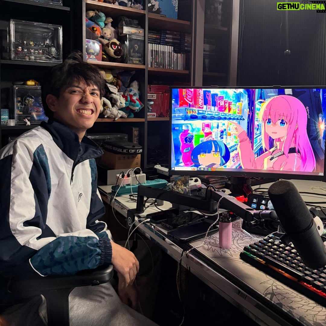 Callista Arum - 500.2K Likes - recap— semua video IRL sudah ada di youtube kamii :D