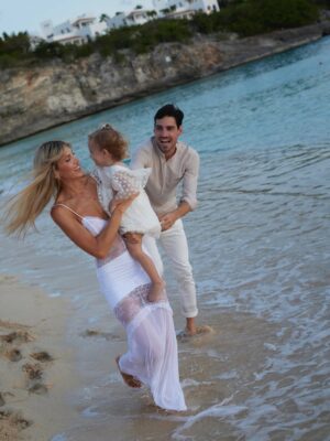 Candela Ruggeri Instagram - Mi todo š @nicomaccari
Ph @alexandraschaedephoto
H @belmond_lasamanna