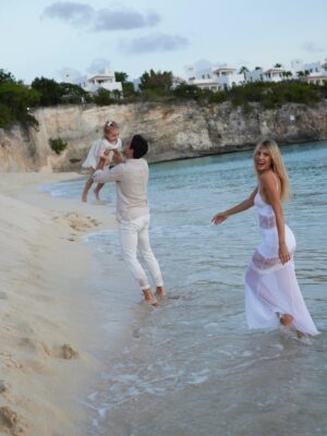 Candela Ruggeri Instagram - Mi todo š @nicomaccari
Ph @alexandraschaedephoto
H @belmond_lasamanna