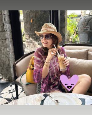 Carissa Putri Instagram - After 13 years of marriage, here come my two incredible boys… Q & Z Alhamdulillah 🥰
Peluk mama terus sampe gede ya 🤗🤗