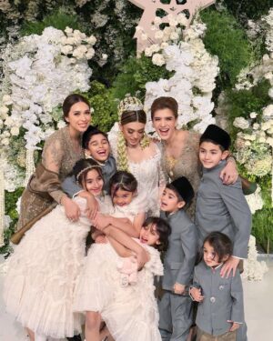 Carissa Putri Instagram - Akad Nikah Akbar and Shalva 💍👰♀️
Kaka Shalva yang selalu jadi rebutan sepupunya, We love you Kaka Shalva 🩷🩷