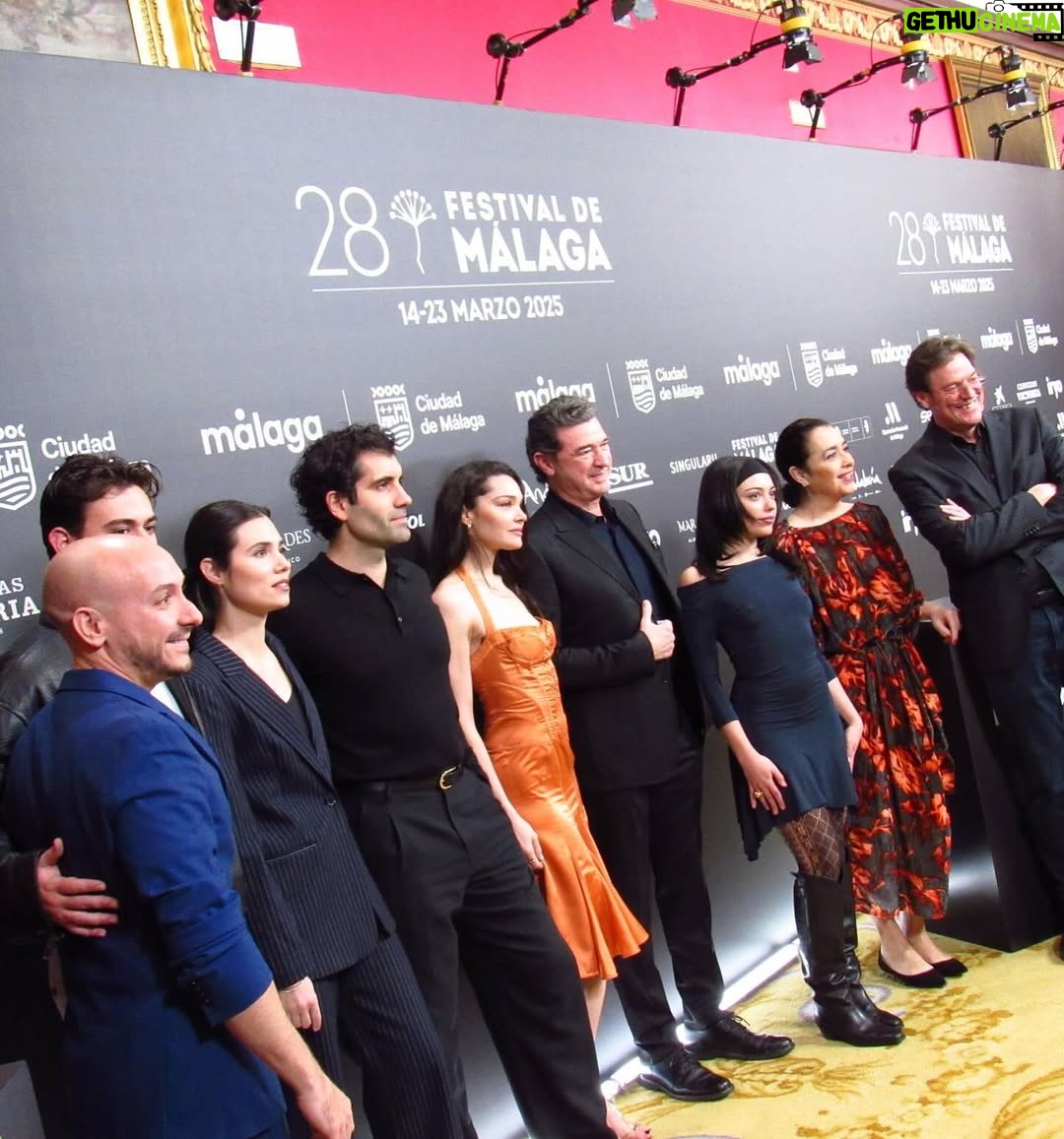 Carla Díaz - 23.2K Likes - El 16 de Marzo estrenamos en @festivalmalaga y el 21 de Marzo en cines 🤍 “8” @juliomedemfilm @morenafilms 

Mua @_chingisabella 💖 @narsissist @kerastase_official