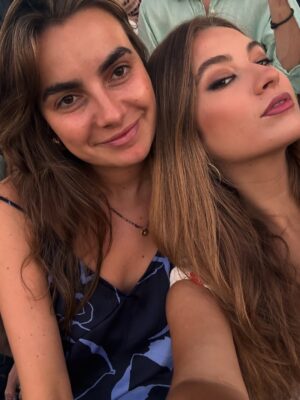 Carlota Boza Instagram - Cachitos de agosto