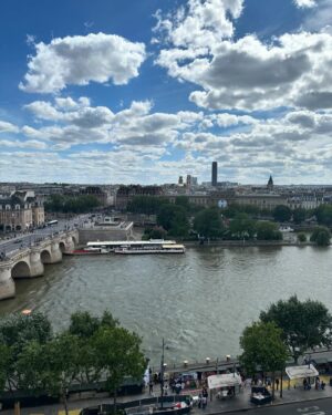 Carolina Ferraz Instagram - Foto dump de Paris 💎