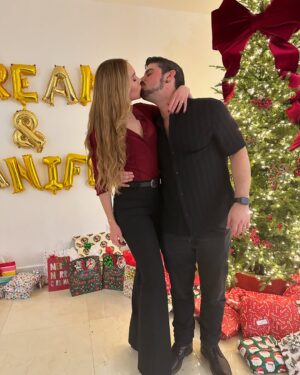 Carolina Mestrovic Instagram - Feliz Navidad! 2024 🎄✨
