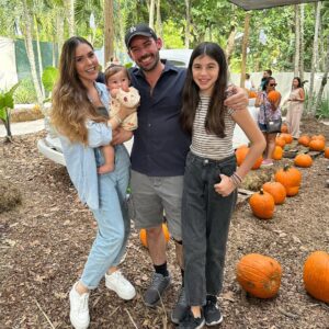 Carolina Mestrovic Instagram - Feliz cumpleaños a esta princesita hermosa!! Que la vida continúe llenándote de amor y bendiciones!! ✨❤️