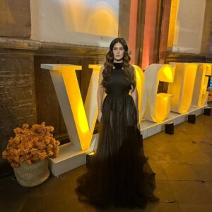 Carolina Padrón Instagram - Gala de día de muertos @voguemexico
Estilismo @farolette
Vestido @alersundi
Pelo @jacquesclaudesader
Maquillaje @byjuandedios