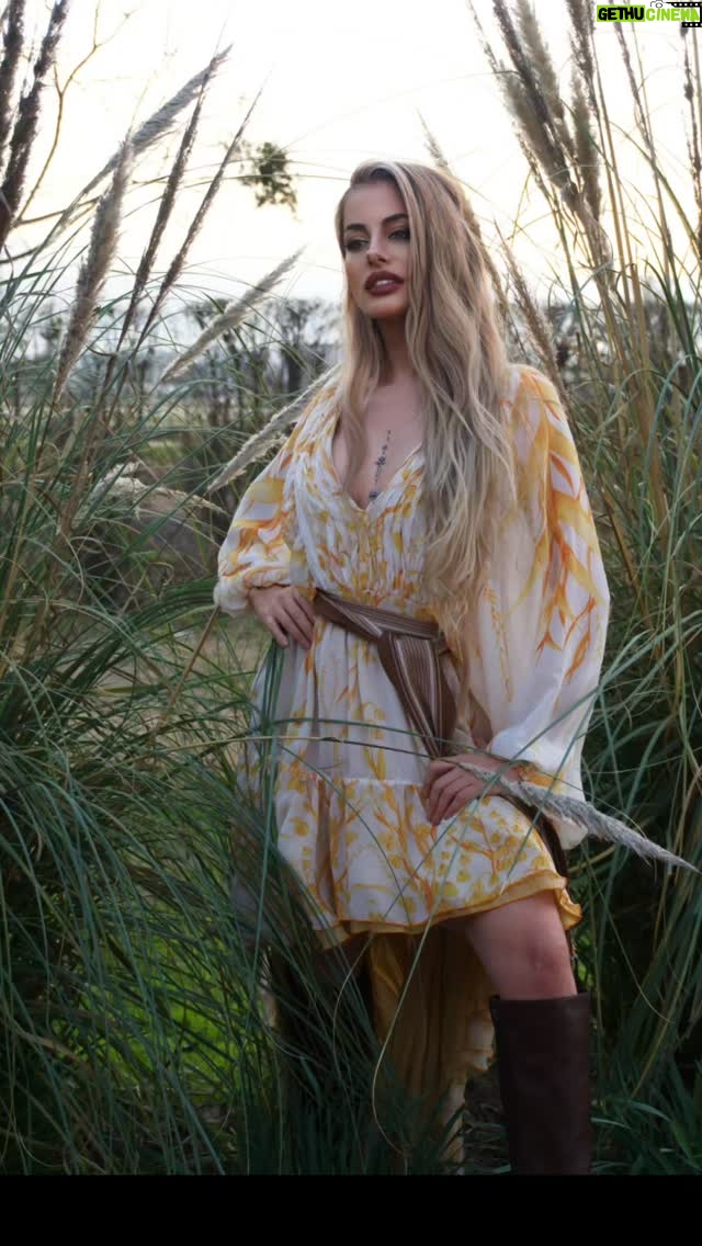 Catalina Palacios - 1.5K Likes - Les comparto estás Fotos sin editar del seco! @cristophersebastiam 🩷