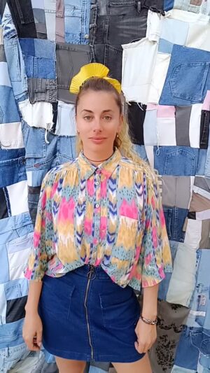 Catalina Palacios Instagram - @x_itfashion tiene mi closet y el de varias influencer! Ven a buscar esas prendas exclusivas que solo aquí existen! En mi closet encontrarás joyitas formales y prendas exclusivas de diseñador! También prendas vintage y algunas que use alguna vez en un programa de baile, en mekano y cuando fui animadora de Yingo, zapatos! Accesorios! Vestuario que use en algún video clip de mi disco Kata! Y looks casuales con estilo! Te espero!!! 😍
Estamos ubicados en Av Luis pasteur 5325 🎇😃
Abierto de lunes a sábado 😉