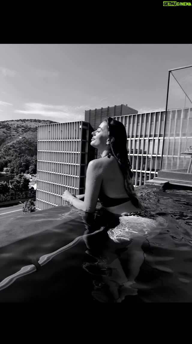 Catalina Palacios - 2.6K Likes - Momentos de introspección 🎇💓