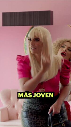 Cecilia Galliano Instagram - Luego de lo que le dijeron, Yesenia quiere verse más joven y la Jarocha le va a ayudar 😂

#ElPríncipeDelBarrio, domingos a las 8:00 p.m. por #LasEstrellas