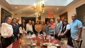 Celines Toribio Instagram - šš Deslizašš
.
Un sƔbado cargado de reuniones en NYC
.
Gracias estimado cónsul @chuvasquez @rden_ny por recibirnos y por todos sus lindos consejos š¤š©š“
.
Reunión de trabajo con el equipo @index.ny planeando todo lo bueno que nos falta por realizar este 2025 š¤šš»
.
En #timesquare con the best team @waddysjaquez y @espaillatsusibel planeando algo GRANDE para nuestro pais š©š“