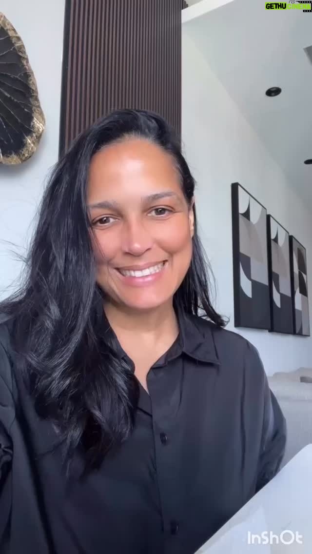 Celines Toribio - 3 Likes - Con mi post anterior me preguntaron ¿Qué es INDEX ? ¿Qué haces ahora? 
.
Quiero que mis casi 4 millones de impresiones mensuales en Instagram, SIGAN y le regalen ATENCIÓN a la página de @indexdomrd Ahí tengo puesto mi corazón ahora con la pasión de SERVIR a mi país 🇩🇴 Gracias presidente @luisabinader y Ministro #robertoalvarez por la oportunidad y gracias a todo el equipo INDEX en todo el mundo 🌍 (INDEX.GOB.DO)
.
Cuento con ustedes mi gente bella 🇩🇴 @indexdomrd