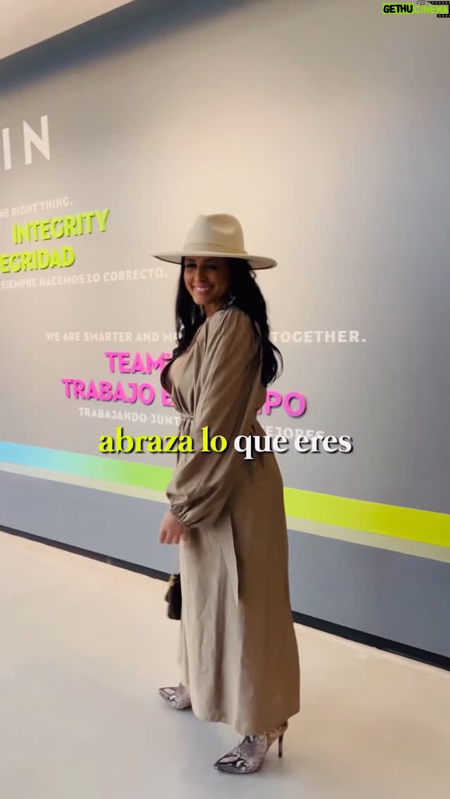 Celines Toribio - 3 Likes - A cuales famosas deseas ver en vivo este año en mi conferencia 
La Nueva Yo? 👇👇@lanuevayoclub
.
“La Nueva Yo-Se ATREVE”. Domingo 9 de Noviembre en #LehmanCollege  #feliz #emocionada 
.
-4 diferentes clases para nuestras VIP 
-Un networking lounge con refrigerios 
-Conferencia de Celebridades
.
Entra al eventbrite 👆 que MUY PRONTO se acaba el especial de los tickets 🙌🏻