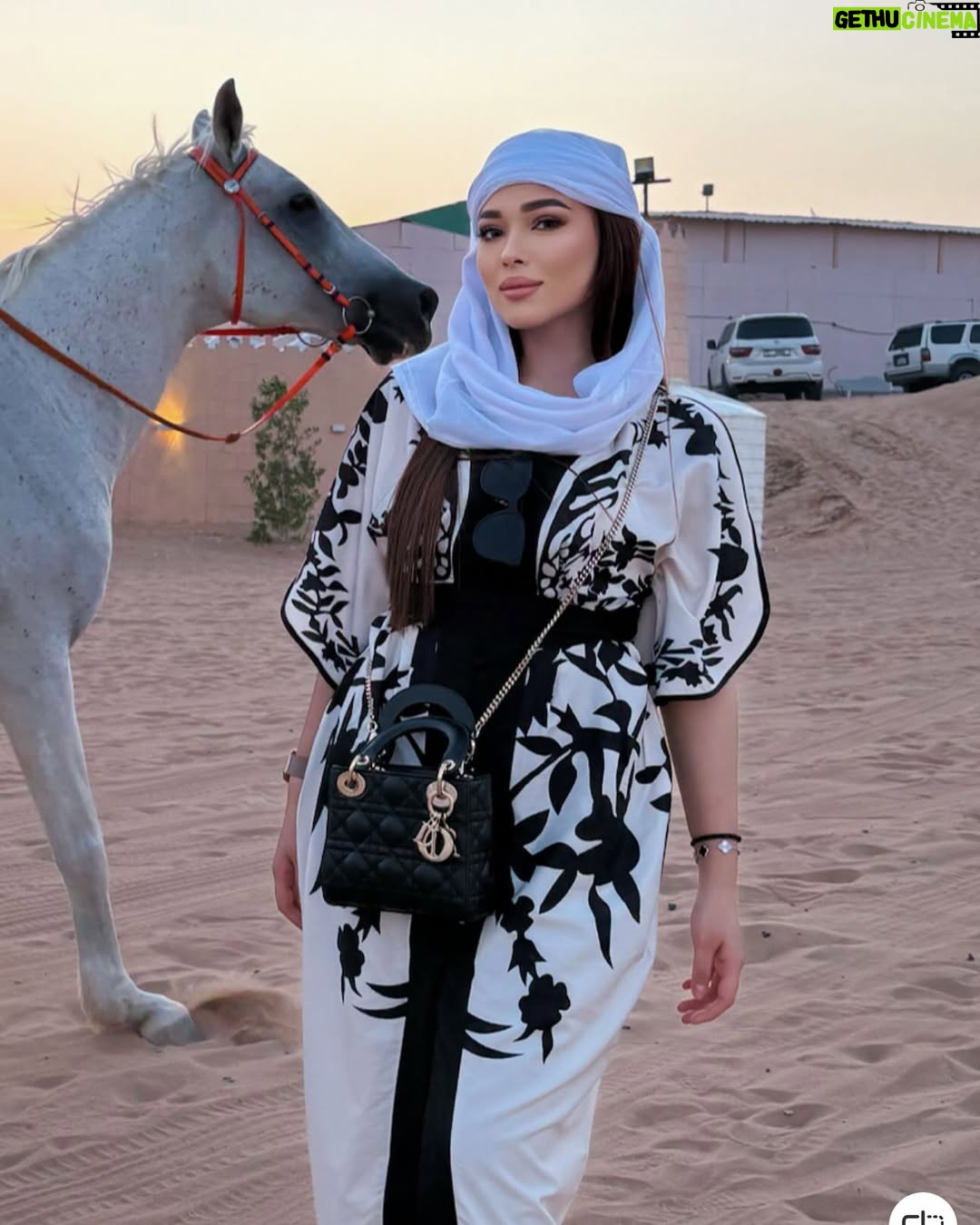 Chacha Maembong - 7.3K Likes - Making memories in the desert oasis #ccm #livelifetothefullest