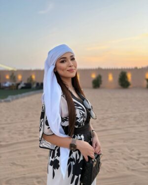 Chacha Maembong Instagram - Making memories in the desert oasis #ccm #livelifetothefullest