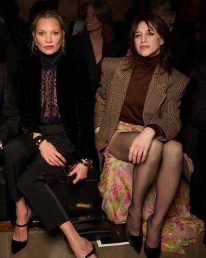 Charlotte Gainsbourg Instagram - YSL women’s winter 25 show
@katemossagency
@ysl
@anthonyvaccarello
@saskialawaks