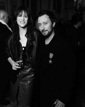 Charlotte Gainsbourg Instagram - congratulations chevalier !
chevalier des arts et des lettres à @anthonyvaccarello