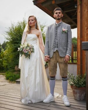 Cheyenne Ochsenknecht Instagram - WE DID IT! 💍💒
@iambengo @skyoesterreich @skydeutschland @wowtvde @dieseochsenknechts