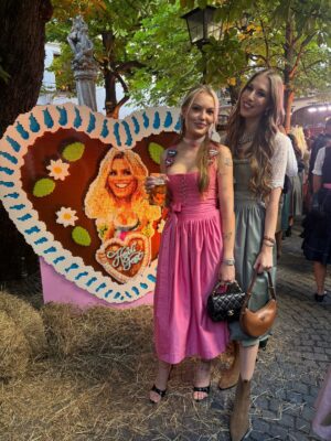 Cheyenne Ochsenknecht Instagram - HeidiFest Check ✔️🍻🎡🩷