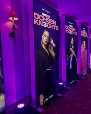 Cheyenne Ochsenknecht Instagram - Fresh start,new dreams - 2025, here we go!!💥✨🧿