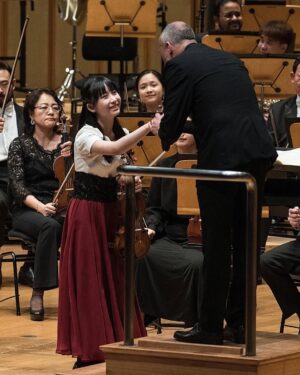 Chloe Chua Instagram - “Purity and richness of tone, immaculate intonation and utter confidence… it was her ability to emote openly and without fear which brought a new dimension to this performance.” - @straits_times
