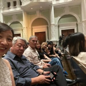 Chloe Chua Instagram - Whose heart wasn’t fluttering ?!!! 🦋❤️
The ever enchanting Chloe Chua wove magic to the famous Chinese love legend with Singapore Symphony Orchestra conducted by Rodolfo Barraez and left us on cloud nine all night !
What a joy it was to meet our listeners too and the extended Chua family!
Thank you SSO for this dedicated concert!
#Symphony924 #mediacorpsymphony924 #onlythefinestmusic #1sgradionetwork