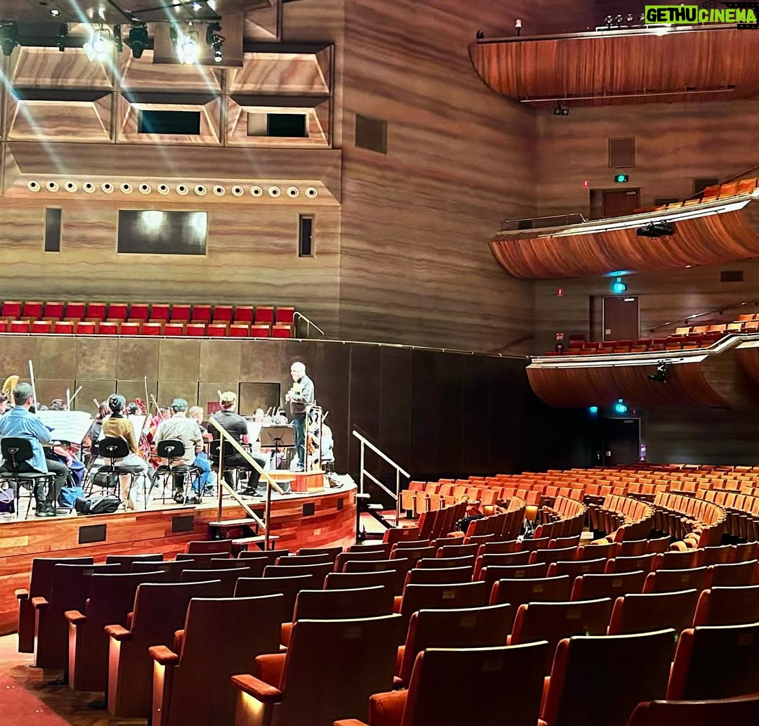 Chloe Chua - 8.7K Likes - Thank you Maestro Hans Graf, @isteinrockstar and all the @singaporesymphony musicians for another amazing concert at the Hamer Hall in Melbourne!! ☺️ I am so grateful for the support I have received from many, including SSO‘s Chairman, Mr Goh Yew Lin, who has taken time off to attend every concert in our Australia tour. It was also a pleasure to finally meet the Melbourne Symphony Orchestra’s Music Director, Mr Jaime Martin. Also, I would like to wish Maestro Hans Graf a very happy birthday!! 🎉🎂🍾

𝓜𝓮𝓵𝓫𝓸𝓾𝓻𝓷𝓮 𝟏𝟒/𝟐/𝟐𝟎𝟐𝟓
